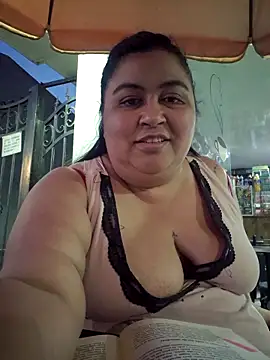 curvy diva  online show from 10.16.25