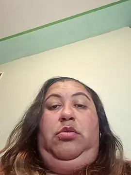 curvy diva  online show from 02.12.26