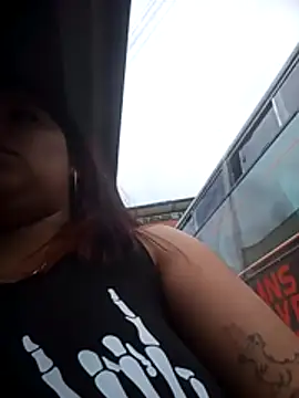 snow belle online show from 01.15.26