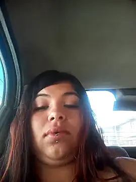 snow belle online show from 01.17.26