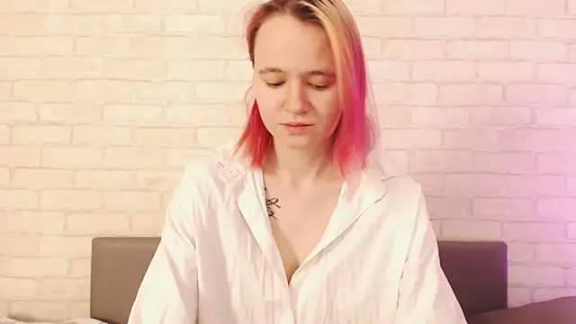 Ericha Stone online show from 11.27.25