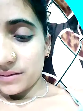 Snapshot of Pahadi_couple chatting on 10.06.25 Pahadi couple online show from 10.06.25