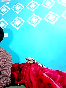 Snapshot of Pahadi_couple chatting on 11.14.25 Pahadi couple online show from 11.14.25