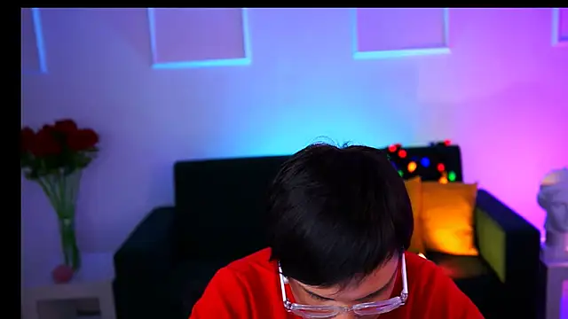 LauraDavidsons online show from 02.21.26