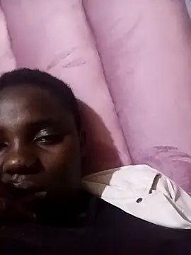 Snapshot of TheSpiceyQueen chatting on 09.17.25 TheSpiceyQueen online show from 09.17.25