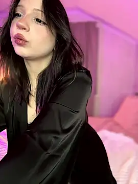 YourLittleDevil online show from 01.12.26