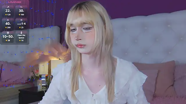Snapshot of cutetomie chatting on 05.06.26 cutetomie online show from 05.06.26