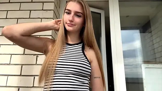 SweetJinny88 online show from 09.20.25