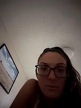 Snapshot of PrincessP8989 chatting on 02.14.26 PrincessP8989 online show from 02.14.26