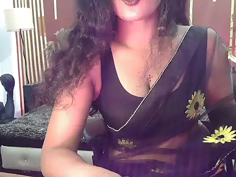 shaalu sharma online show from 10.13.25