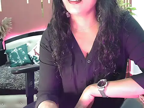 shaalu sharma online show from 10.22.25