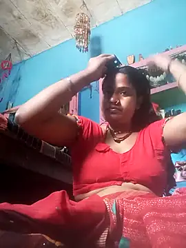 Snapshot of Hansini_Gowda chatting on 09.18.25 Hansini Gowda online show from 09.18.25