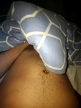 Snapshot of Angelmilf69 chatting on 10.13.25 Angelmilf69 online show from 10.13.25