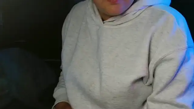 Snapshot of Prill940 chatting on 10.09.25 Prill940 online show from 10.09.25