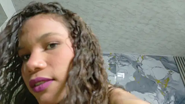 AngelineJolie online show from 09.16.25