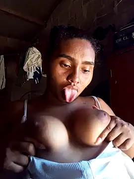 Lucy-Ferr online show from 12.19.25