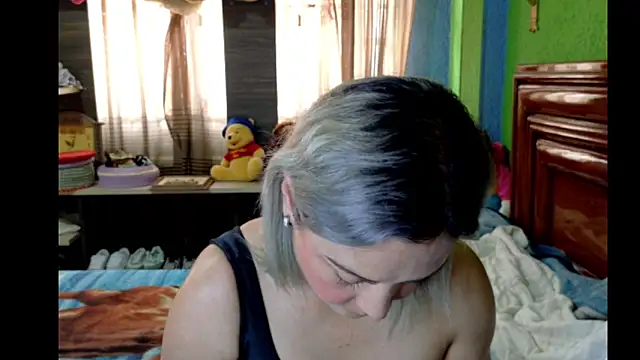  Charlize theron  online show from 03.23.26