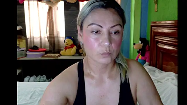  Charlize theron  online show from 03.28.26