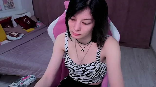 EllinEverly online show from 02.25.26