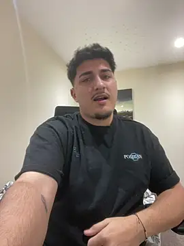 Snapshot of mixedcouplee69 chatting on 01.17.26 mixedcouplee69 online show from 01.17.26