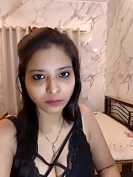 QUEEN-ADITI online show from 03.05.26