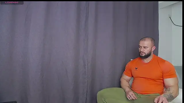 RickyMiami1 online show from 11.26.25