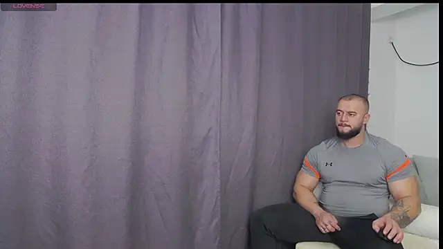 RickyMiami1 online show from 12.20.25