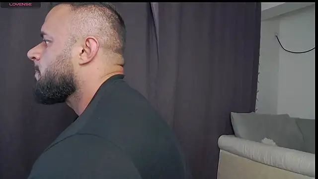 RickyMiami1 online show from 05.19.26