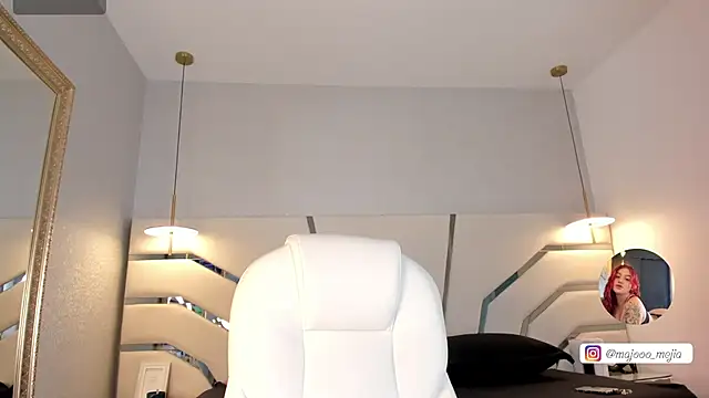 Julieth Rojas online show from 09.13.25