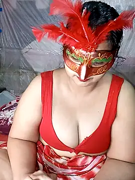 Snapshot of Tanisha-Chy chatting on 12.03.25 Tanisha-Chy online show from 12.03.25