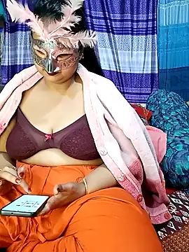 Snapshot of Tanisha-Chy chatting on 02.17.26 Tanisha-Chy online show from 02.17.26