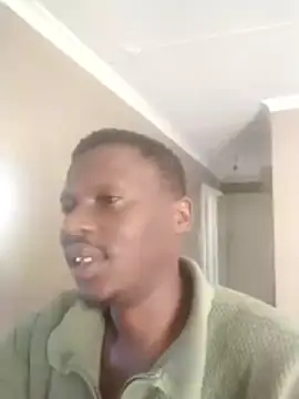 Snapshot of FANTASYROOM23 chatting on 01.19.26 FANTASYROOM23 online show from 01.19.26