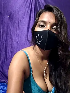 Snapshot of cutie_pei002 chatting on 11.12.25 cutie pei002 online show from 11.12.25