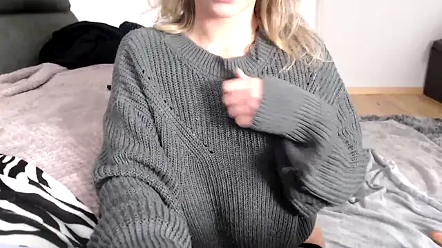 L Sofia online show from 02.10.26