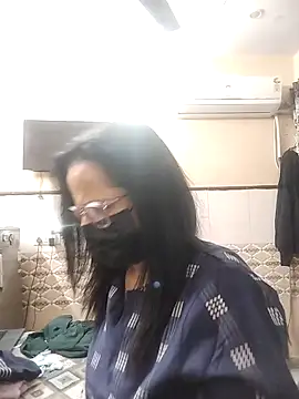 Snapshot of meenu_bhabhi547 chatting on 02.03.26 meenu bhabhi547 online show from 02.03.26