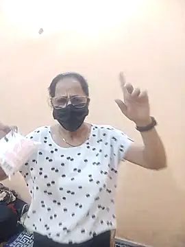 Snapshot of meenu_bhabhi547 chatting on 02.24.26 meenu bhabhi547 online show from 02.24.26