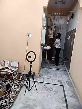 Snapshot of meenu_bhabhi547 chatting on 02.28.26 meenu bhabhi547 online show from 02.28.26