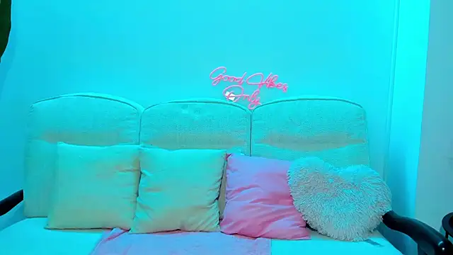 JessicaSky  online show from 04.15.26