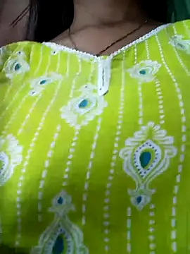 Snapshot of Rekha_89 chatting on 09.14.25 Rekha 89 online show from 09.14.25