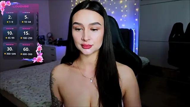 Veronica Larsson online show from 07.09.26
