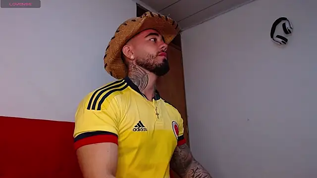 tommyblessd1 online show from 11.10.25