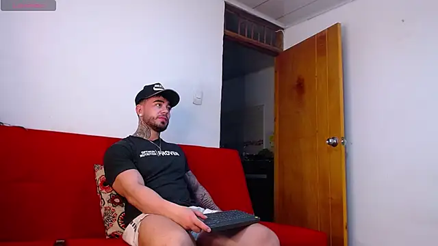 tommyblessd1 online show from 12.20.25