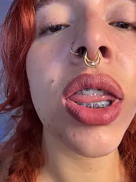 bri von dhara   online show from 09.09.25