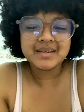 Snapshot of Rizos_hot_official chatting on 10.01.25 Rizos hot official online show from 10.01.25