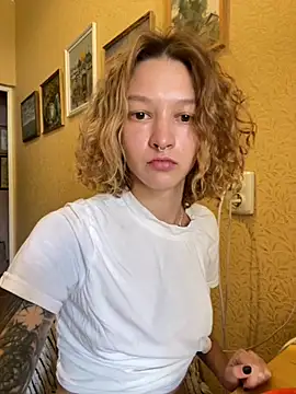 Snapshot of __grace__ chatting on 07.18.26 grace online show from 07.18.26