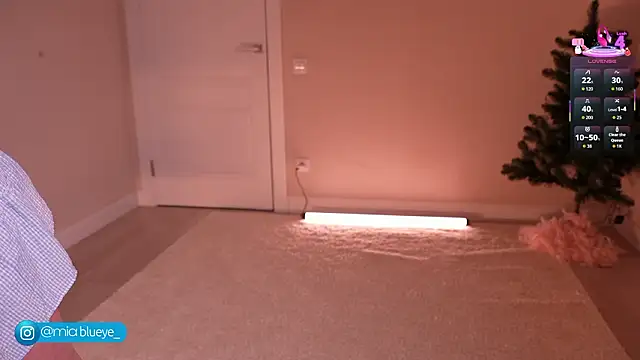 Miablueye online show from 02.19.26