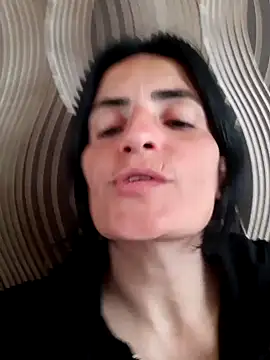 Gecenin Kralicesi online show from 04.25.26