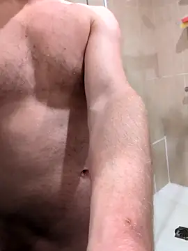 Snapshot of girthyspencer chatting on 02.21.26 girthyspencer online show from 02.21.26