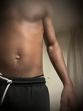 Snapshot of Mellow_Joe chatting on 06.18.26 Mellow Joe online show from 06.18.26