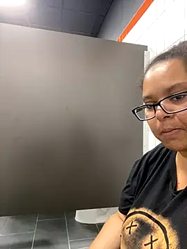 wishuhope4 online show from 10.20.25